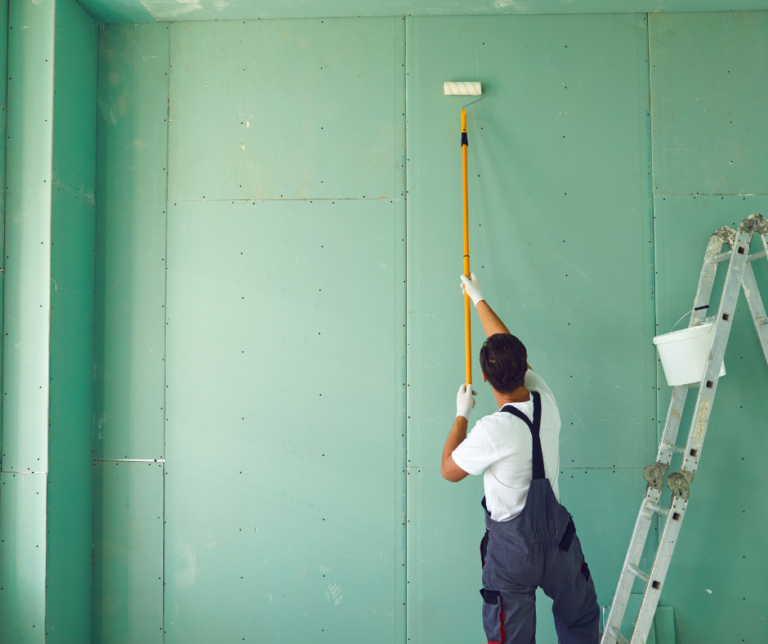 صباغ في عجمان